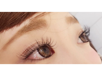 フラットラッシュで垢抜け(^^)