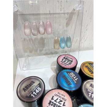 安定の可愛さ！マグネットネイル