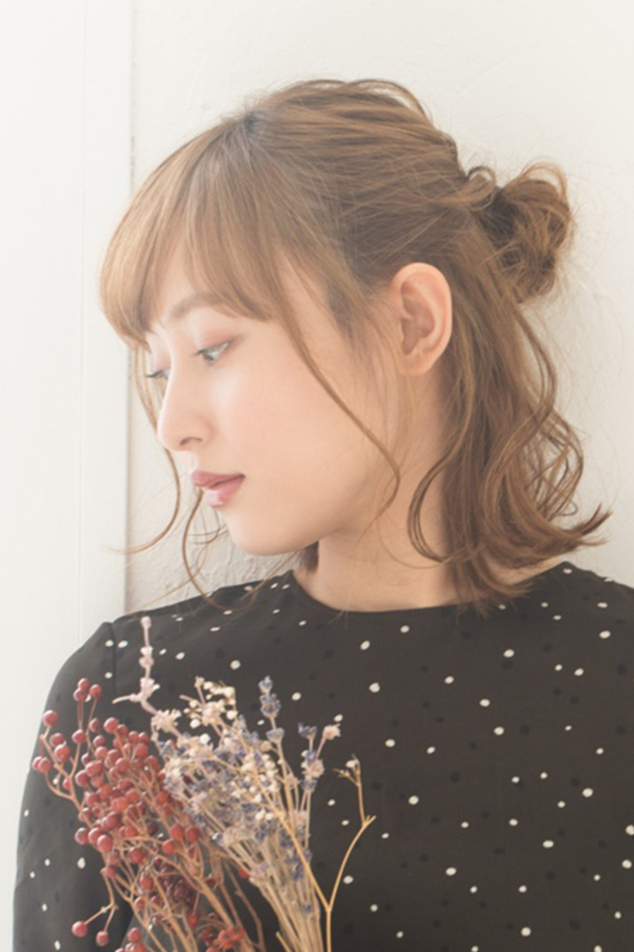 透明感のあるミディアムスタイルのイメージ